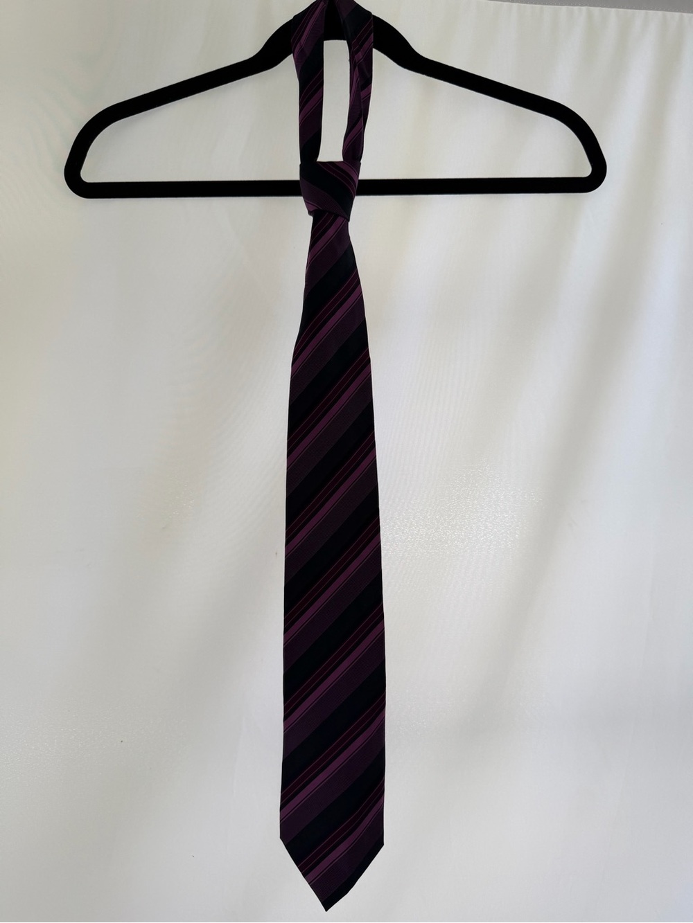 Banana Republic Black and Purple Diagonal Stripe Tie